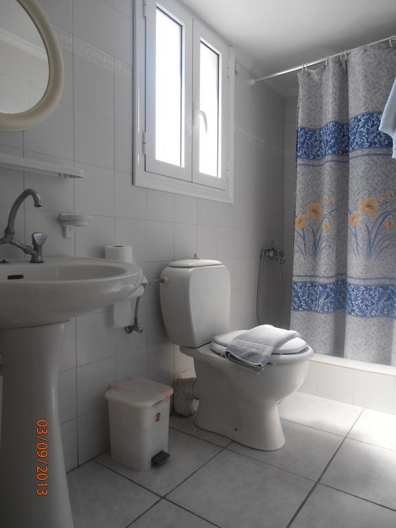 Iro Apartments Paralia Agias Foteinis Exterior photo