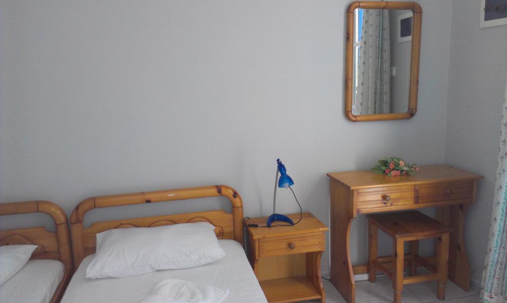Iro Apartments Paralia Agias Foteinis Room photo